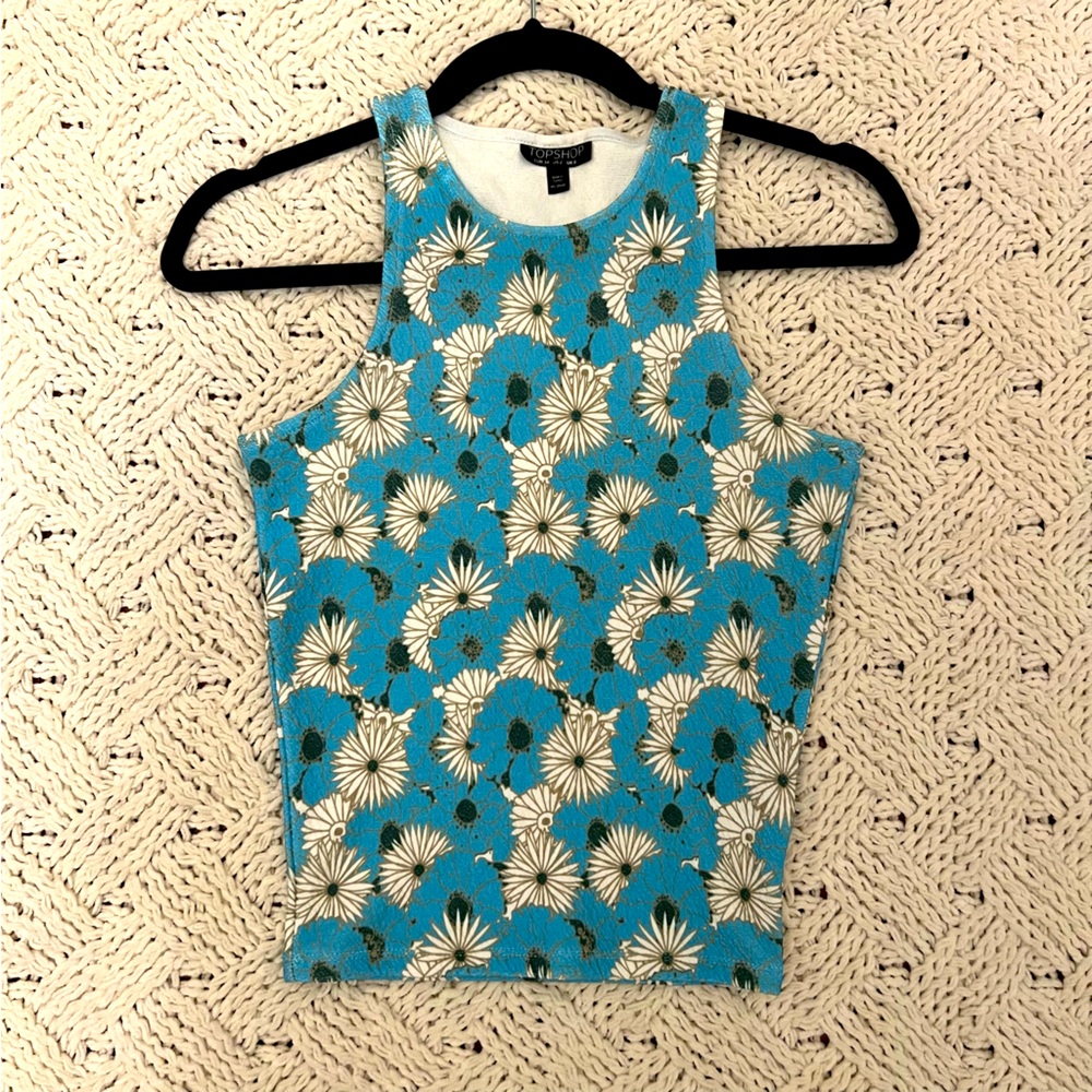 Top shop Blue Floral Pattern Sleeveleas Top / Size 2